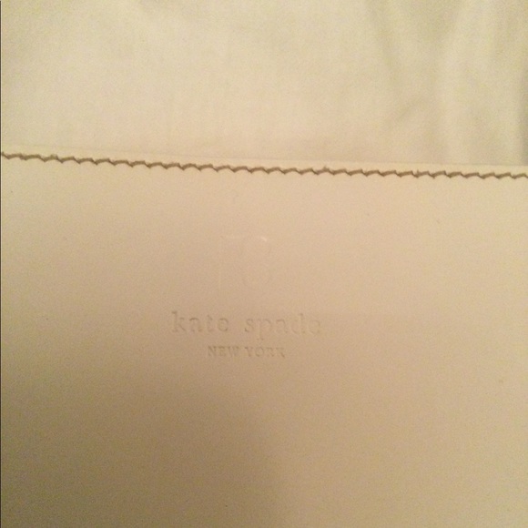 Kate spade colorblock black/white patent leather handbag. - Picture 11 of 12